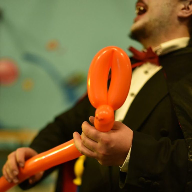 Jeu grandeur nature, Jeu théâtralisé, Spectacle interactif, Spectacle immersif, Réservez une chasse au trésor, Comment réservez une chasse au trésor, animation halloween